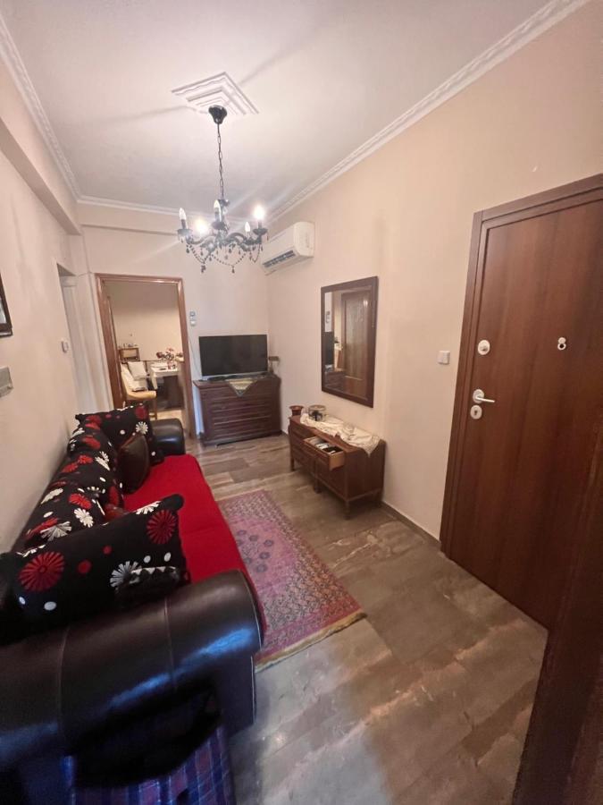 50 Μέτρα Από Τον Μύλο Των Ξωτικών Apartment Trikala  Bagian luar foto